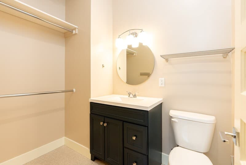 Harrisonburg Condo: 157-305 N. Main Street