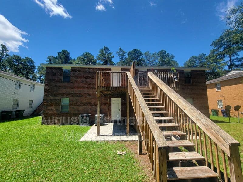 Aiken Condo: 1546 Hamilton Dr
