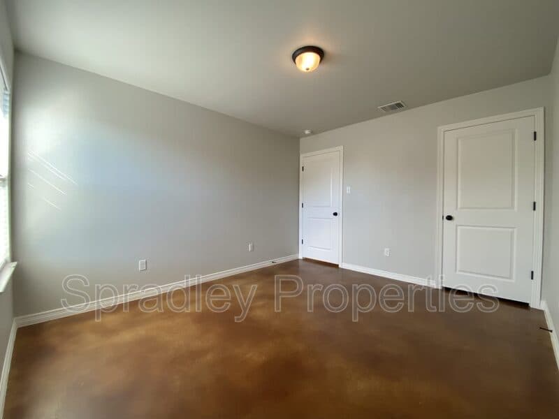 Troy Condo: 208A Juniper Dr