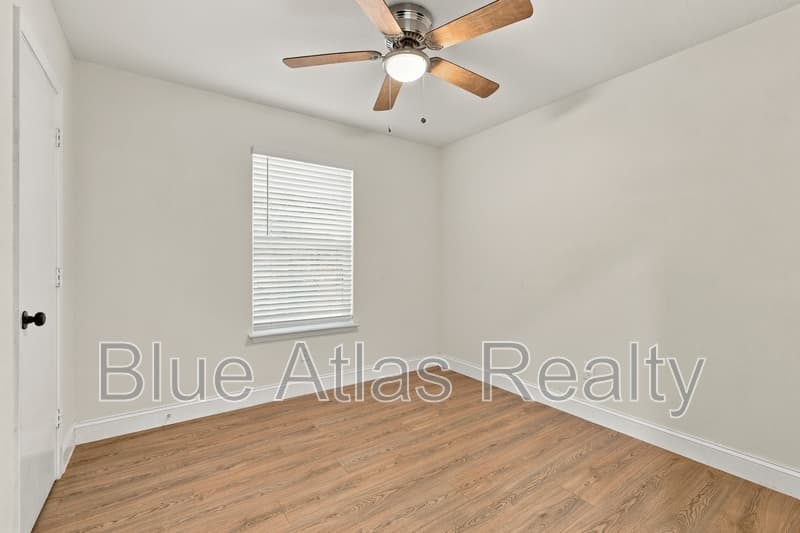 Arlington House: 116 Maple Street - B