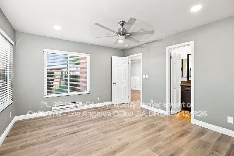 Torrance House: 23302 Marigold Ave