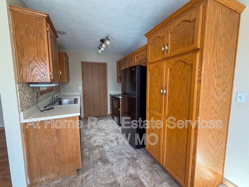 Nixa Condo: 1260 Vintage Lane