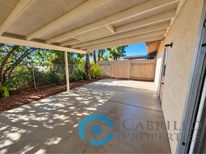 Chula Vista House: 1420 Hilltop Drive