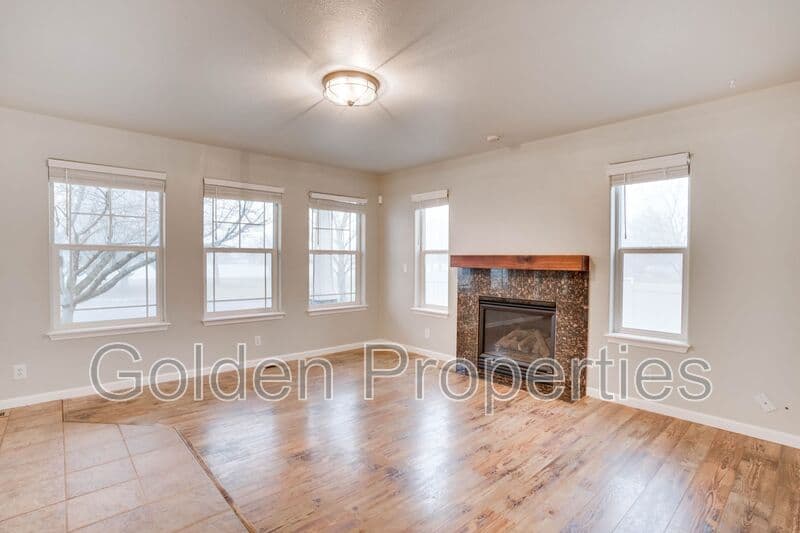 Coeur D Alene House: 7665 N Courcelles Pkwy
