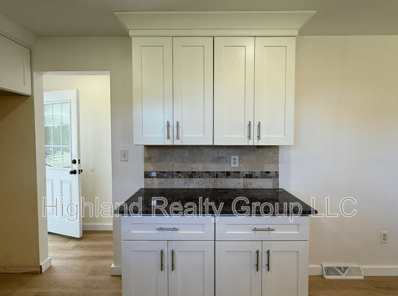 Conestoga House: 1047 Letort Road