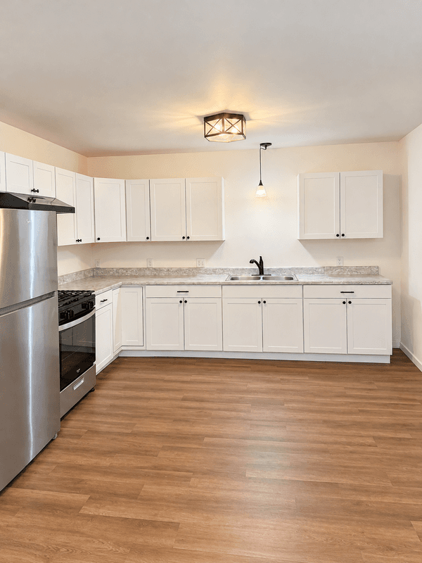 Norwich Condo: 526 North Main Street - 1