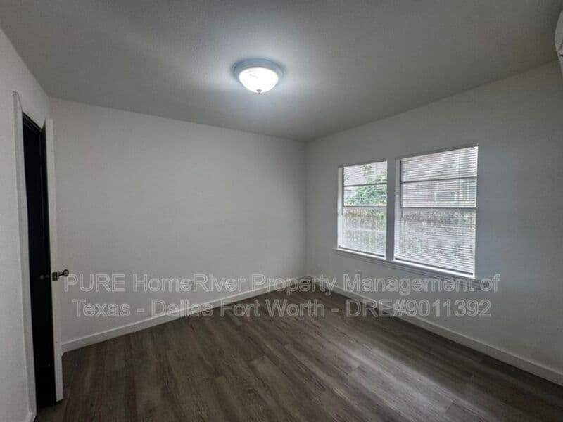 Dallas Apartment: 2223 JB Jackson Jr Blvd