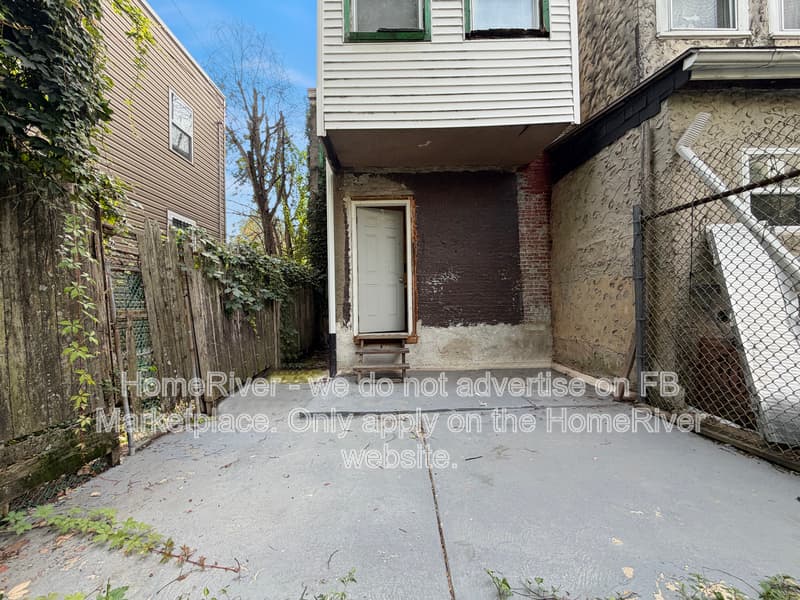 Philadelphia House: 329 N 55th St