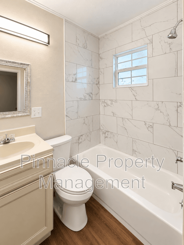 San Angelo House: 1315 Guadalupe St