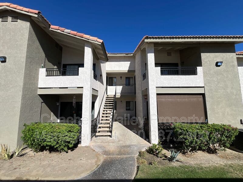 Bermuda Dunes House: 78650 Avenue 42