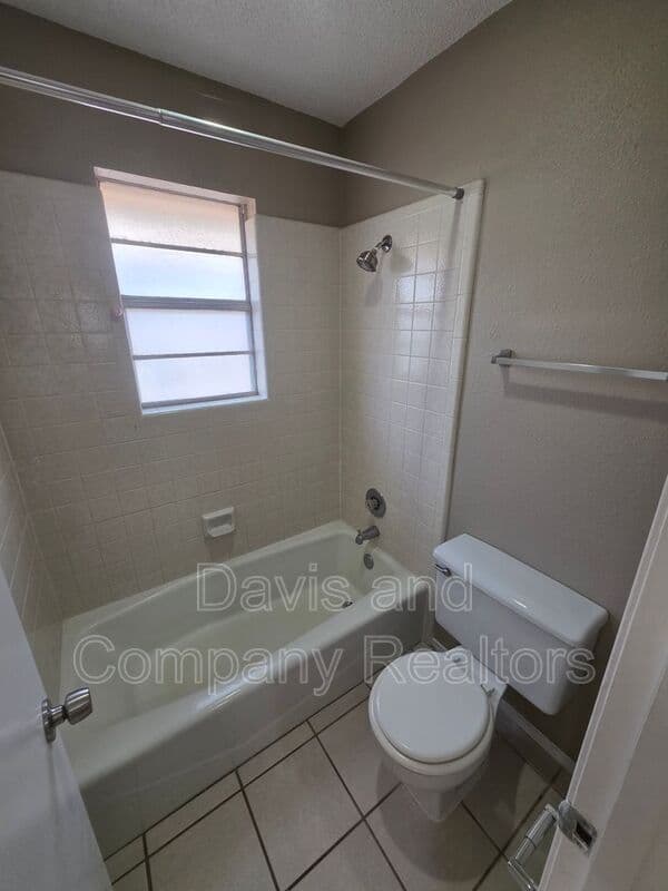 Midland Condo: 4800 Harvard Ave