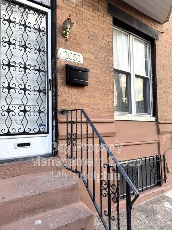 Philadelphia House: 2051 S Garnet St