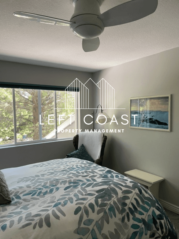 Lincoln City House: 1545 Northeast Regatta Way