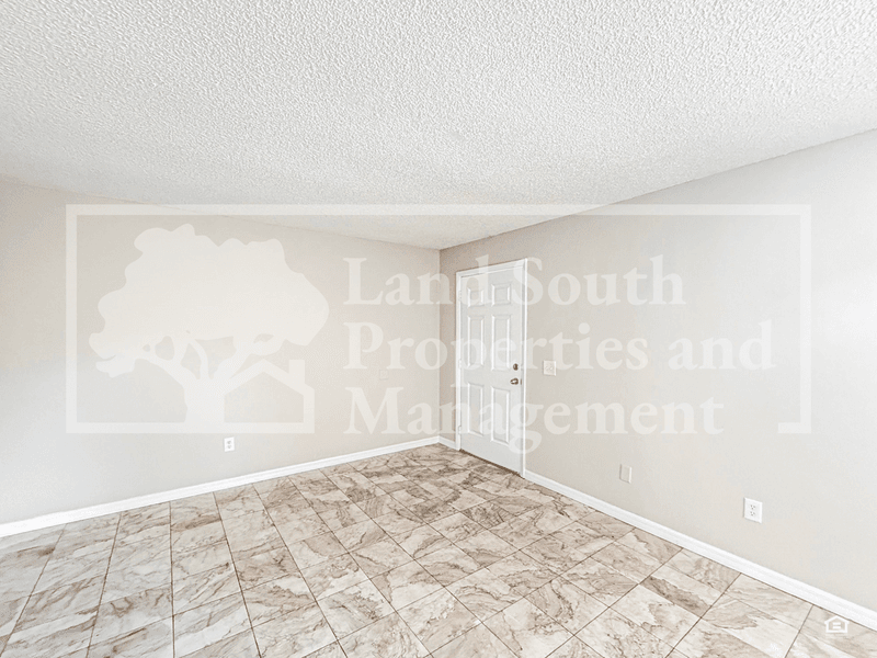 Auburndale House: 1222 Taylor Street