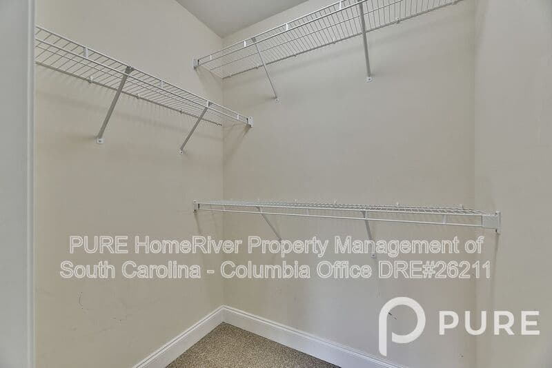 Lexington House: 316 Saluda Springs Rd