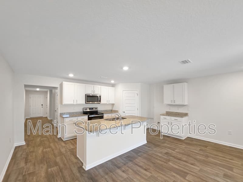 Pensacola House: 11010 Blacktail Loop