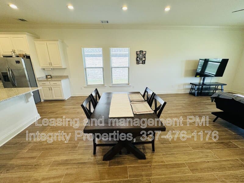 Youngsville House: 117 Preston Rose Lane