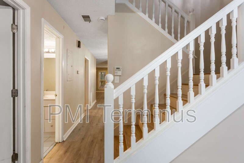Marietta Townhome: 2672 Moss Lane