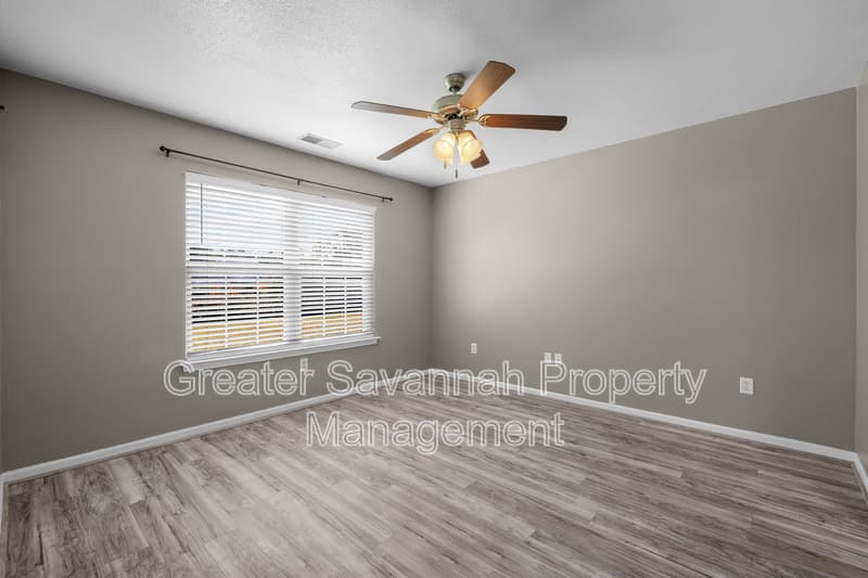 Guyton House: 109 Willow Drive