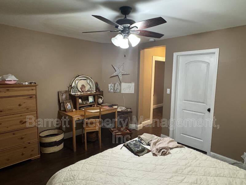 Grass Valley House: 410 W. Main St
