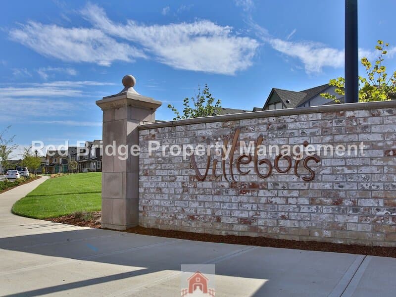 Wilsonville Townhome: 28520 SW Paris Ave