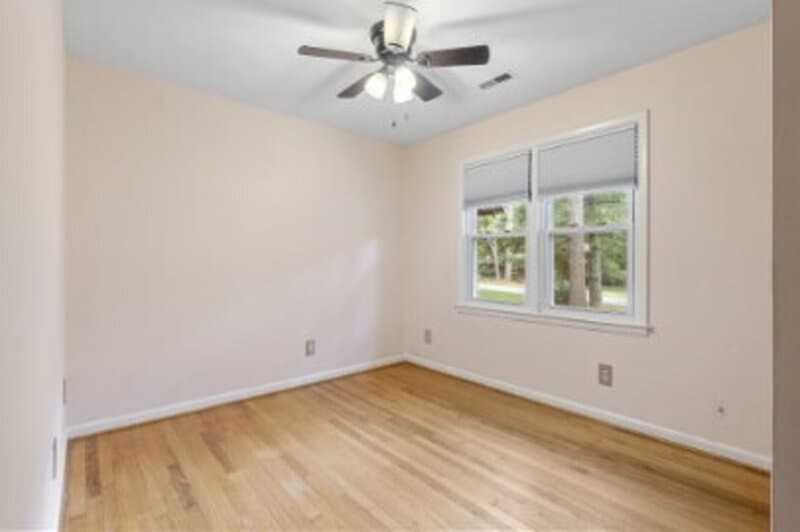 Southern Pines Condo: 555 North Leak Street