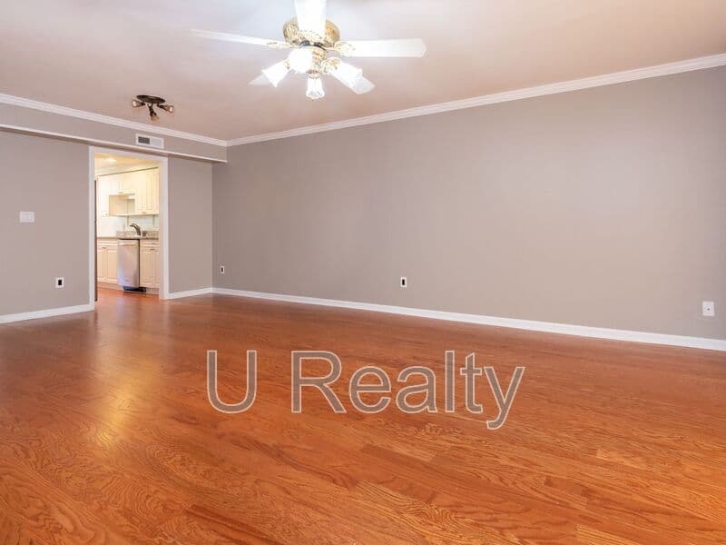 Charlotte Townhome: 7025 Quail Hill Rd