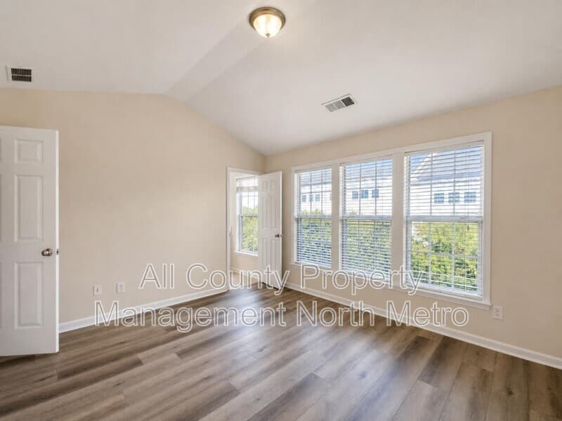 Alpharetta Townhome: 1006 Whittington Way