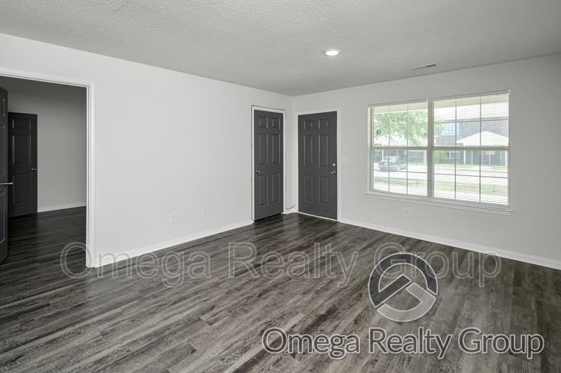 Columbiana Condo: 100 Egg And Butter Rd