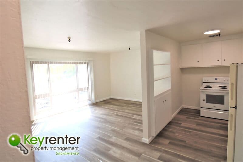 Sacramento House: 2320 P Street