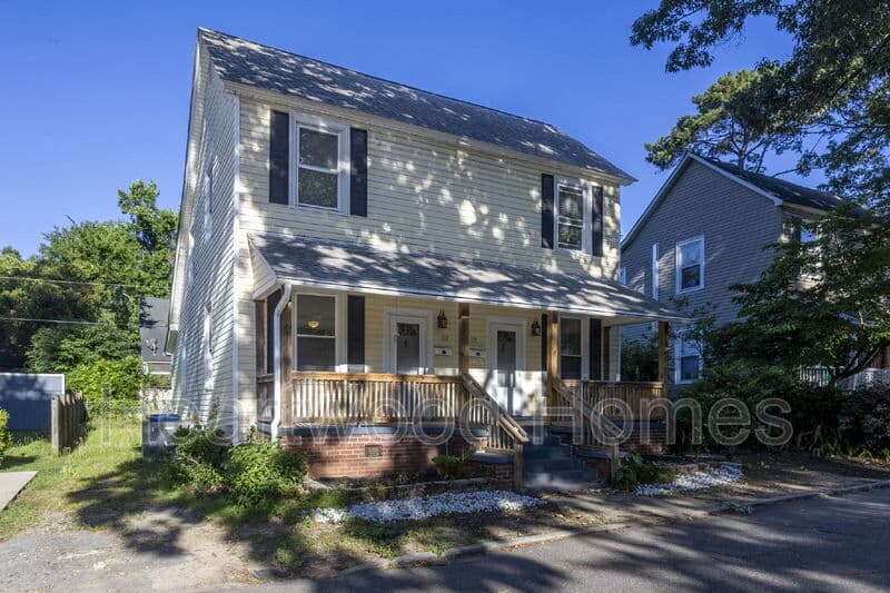 Columbia Condo: 117 Church Street