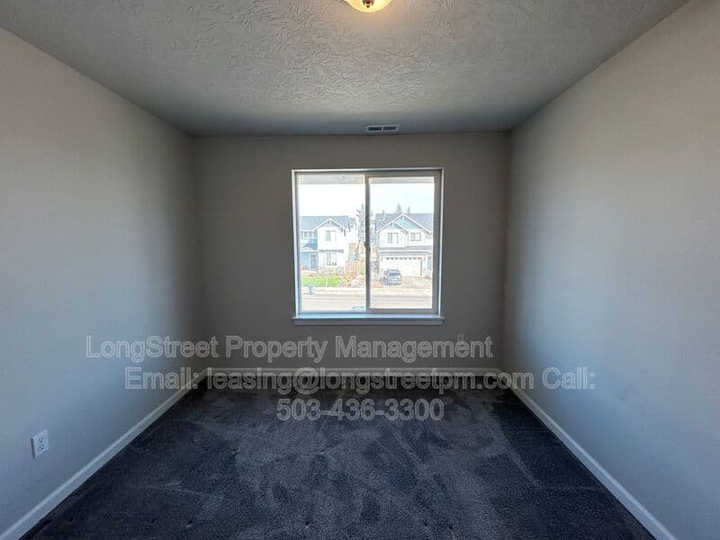 Adair Village House: 7237 SE Berg Dr