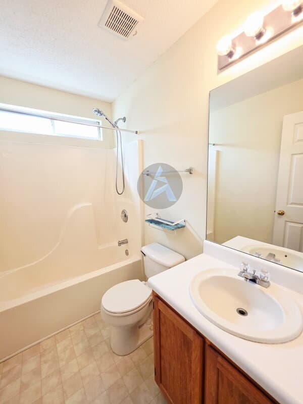 Acworth House: 2125 Serenity Drive Northwest