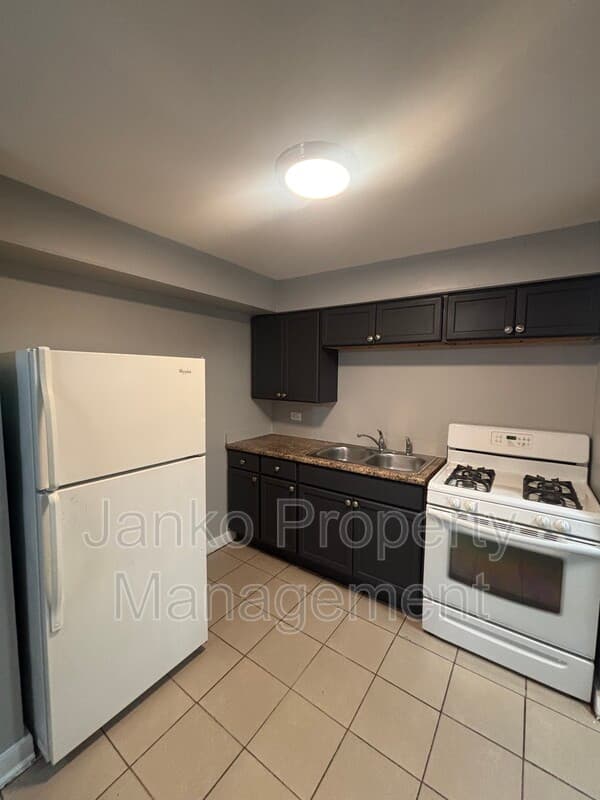 Chicago Condo: 6435 S Evans Ave