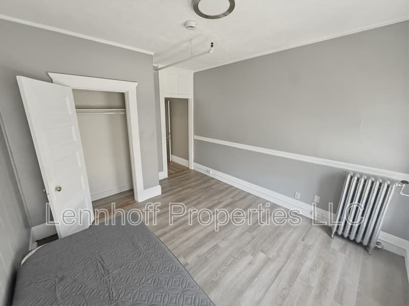 Salem Apartment: 116 Lafayette Street