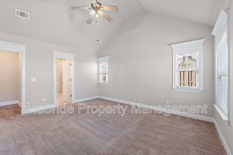Evans House: 3031 Rosewood Drive