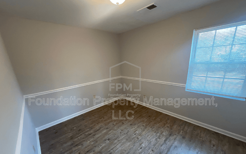 Memphis House: 4498 Suncrest Drive