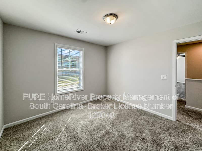 Sumter House: 351 Niblick Dr