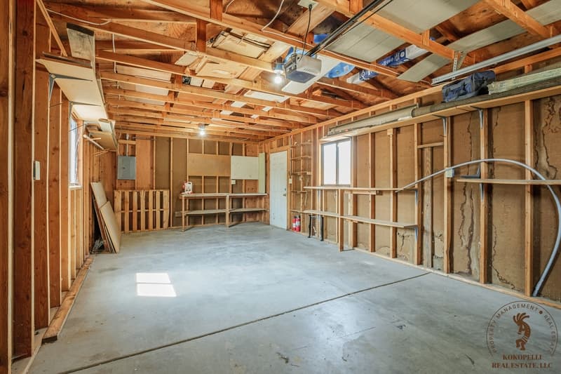 Palisade House: 540 West 8th Street