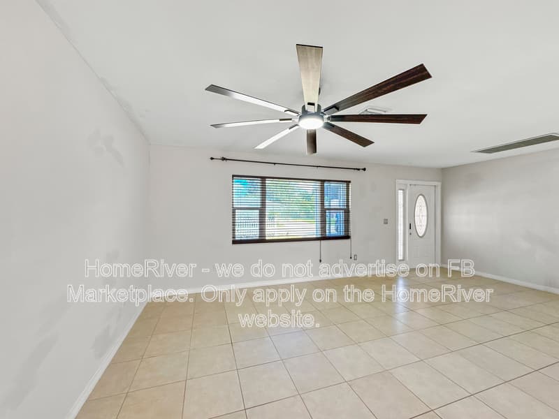 Fort Myers House: 9032 Pomelo Rd W