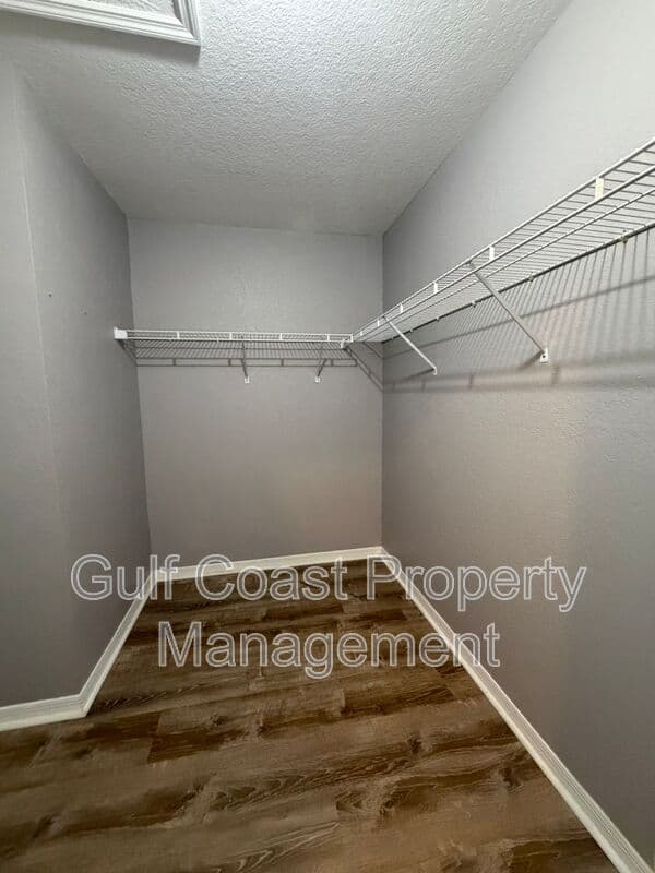 Rotonda West House: 58 Sportsman Lane