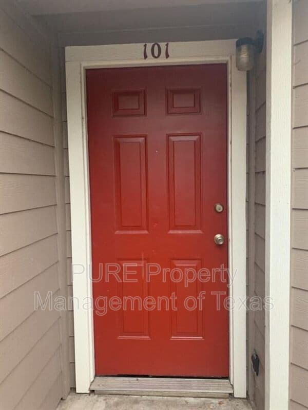 Austin House: 2907 Pearl St