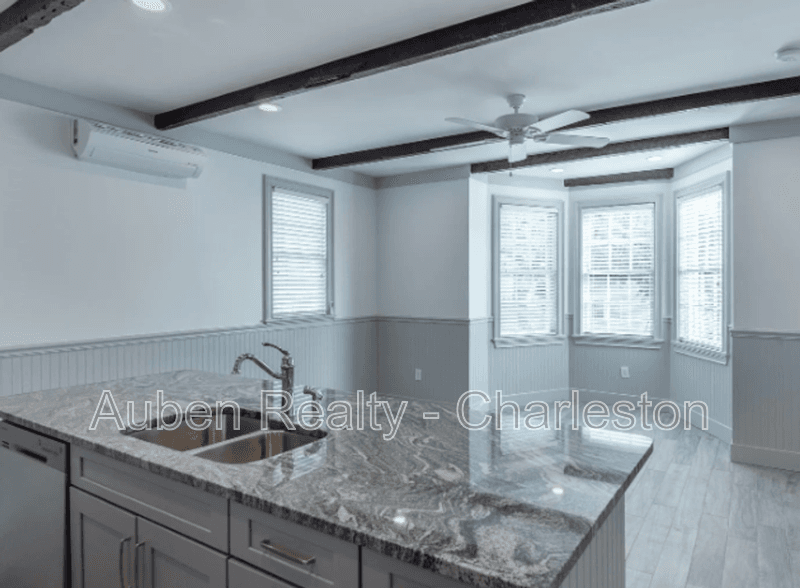 Charleston Condo: 321 Ashley Avenue