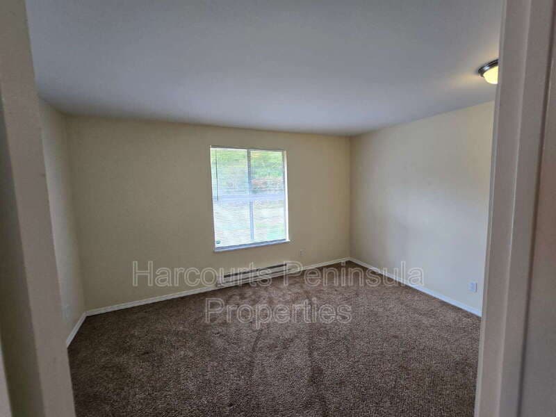 Port Orchard Condo: 1322 Sherman Avenue
