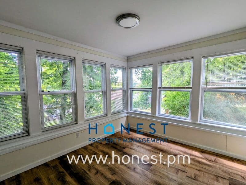 Augusta Condo: 36 Prospect Street