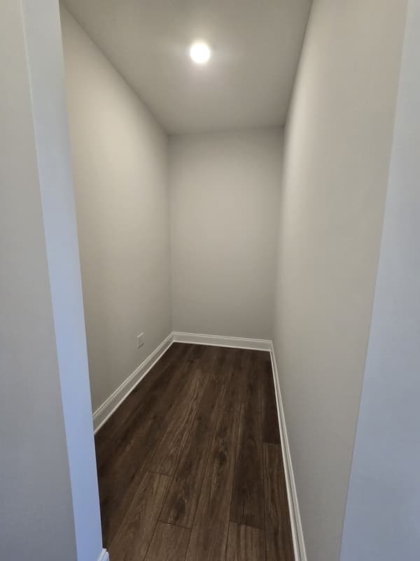 Knightdale House: 421 Hawkeye Drive
