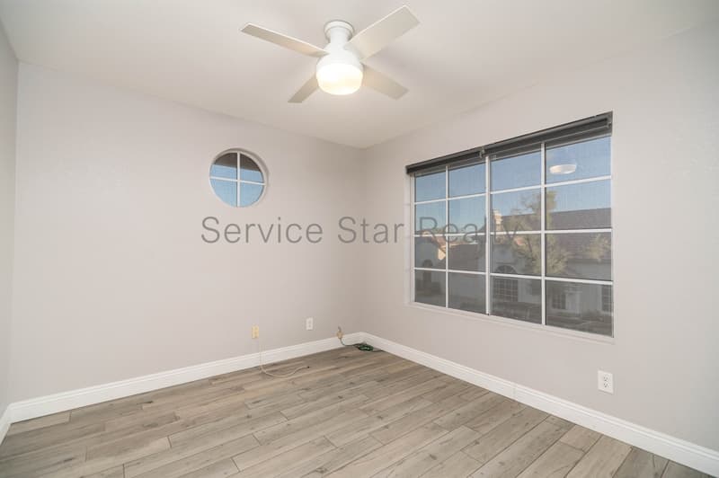 Phoenix House: 3924 E Orchid Ln