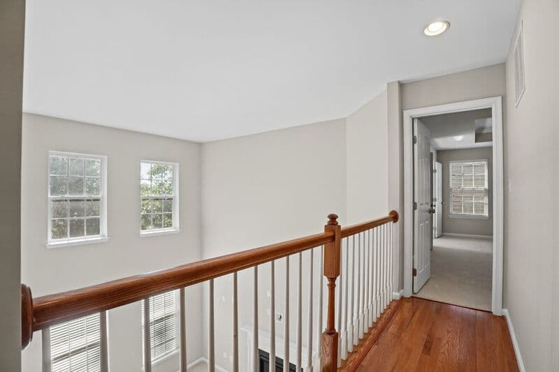 Fredericksburg House: 1100 Wright Court