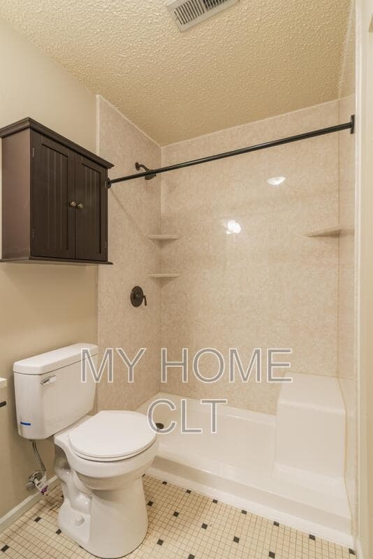 Charlotte Condo: 2516 Cranbrook Lane #11