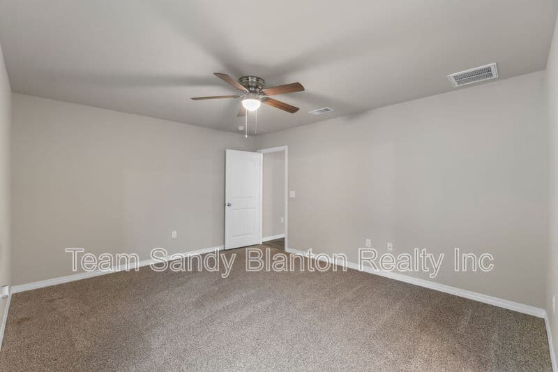 Milton House: 3210 Electra Drive
